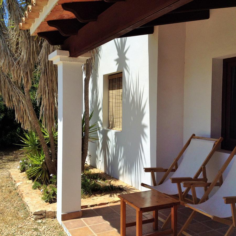 Apartamentos Laura Playa De Migjorn Kültér fotó